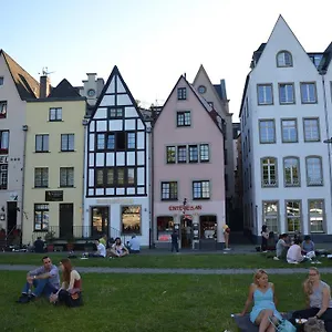 Apart Otel Haus Enteresan, Köln