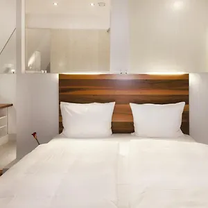 Otel Hopper St. Josef, Köln