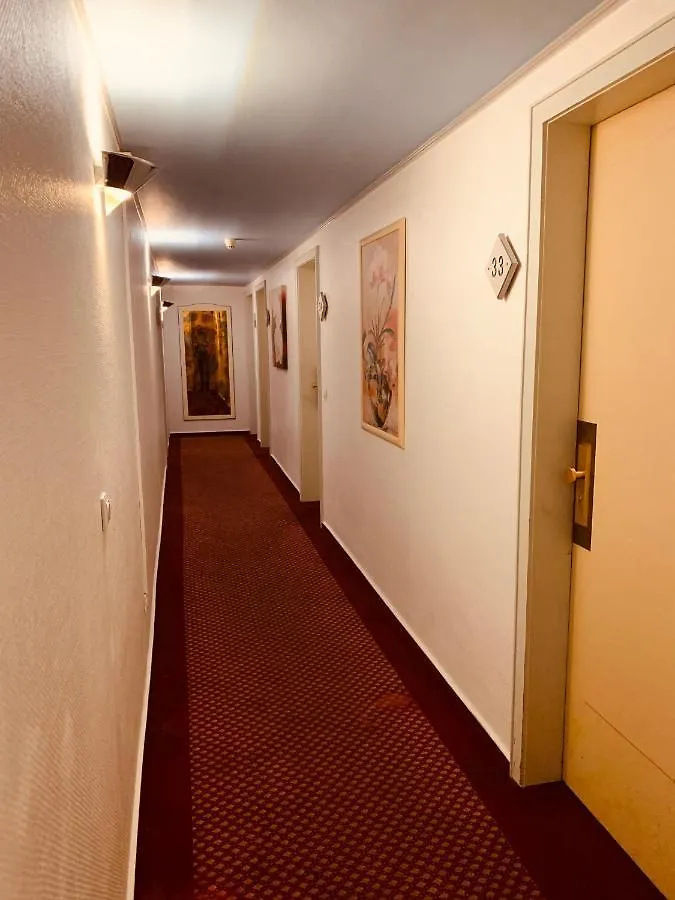 Hotel Kunibert Der Fiese Köln 3*,